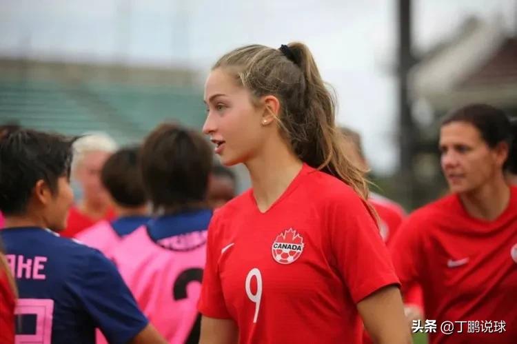 42岁足球球员阿方索,足坛黑白配