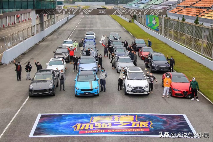 比亚迪纯电新能源汽车驾驶体验,比亚迪新能源纯电动汽车入门级