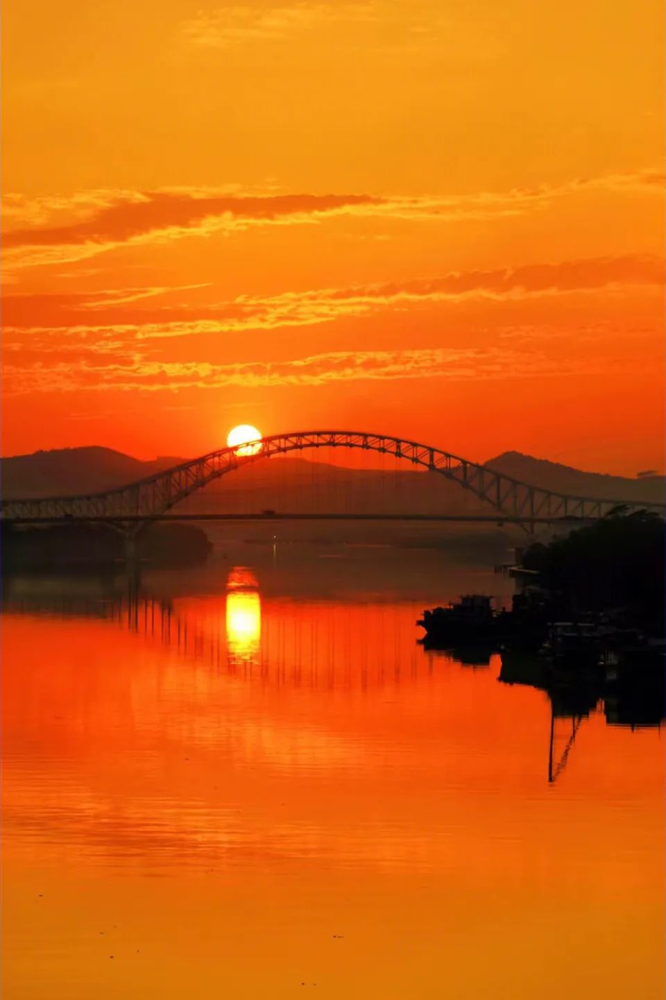 回到小县城朝九晚五,回归朝九晚五的生活