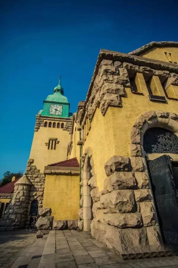 青岛地铁13号线旅游攻略,青岛地铁三四号线经过景点