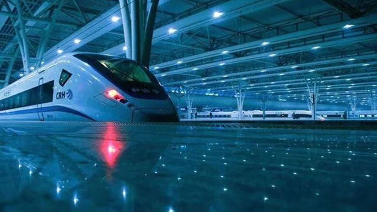 时速1000公里的磁悬浮高铁,时速1000公里的超级高铁