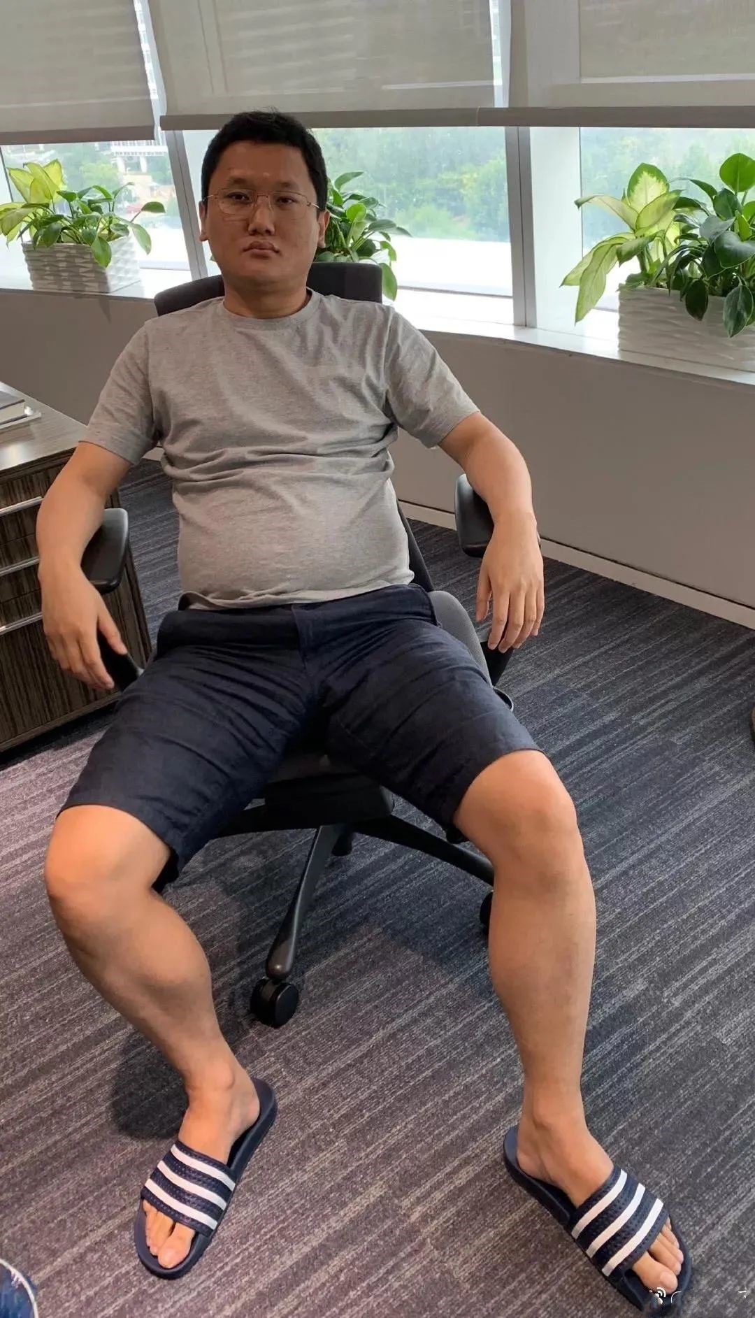 肯德基吸管事件后续,被肯德基骂出来原视频