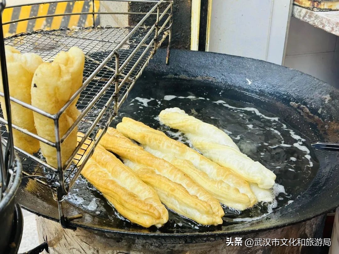 带着128g的胃寻找美食,带上128g的胃跟我走