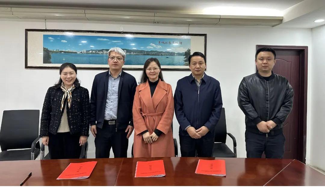 上海迪士尼年卡可以退吗,上海迪士尼2023年卡何时恢复购买