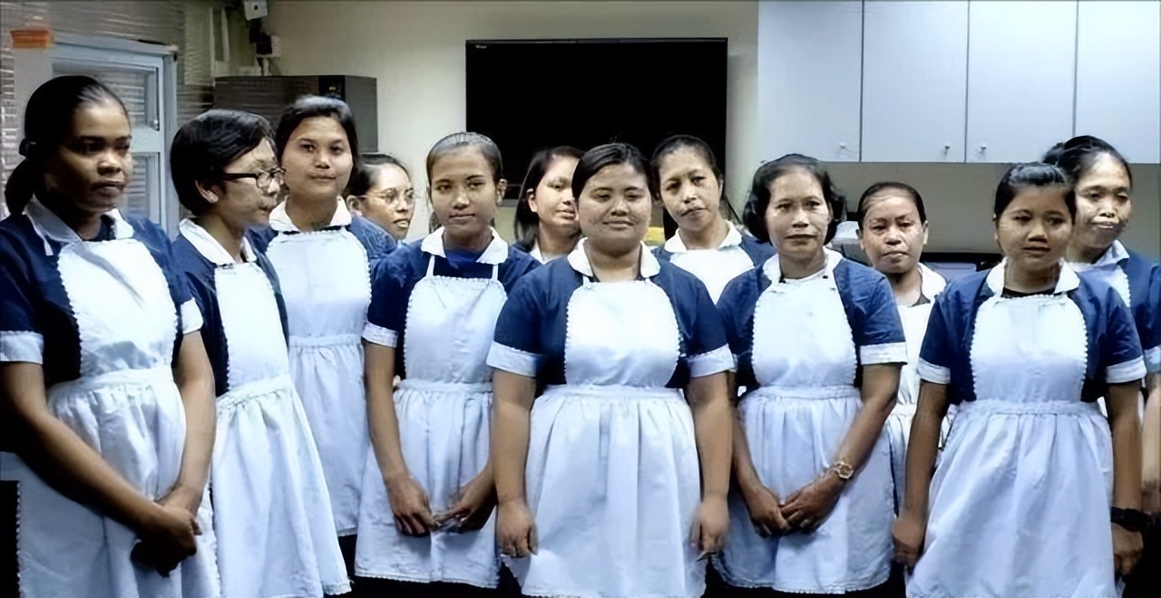 性剥削、生育工具、母职,享誉世界的菲律宾女佣实际上有多惨?