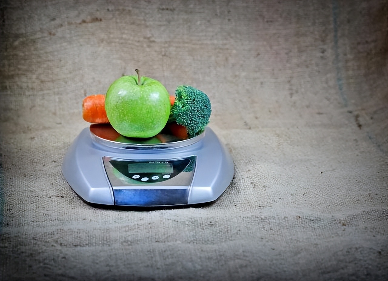 如何锻炼腹部肌肉去除大肚腩,减掉大肚腩最有效的运动方法