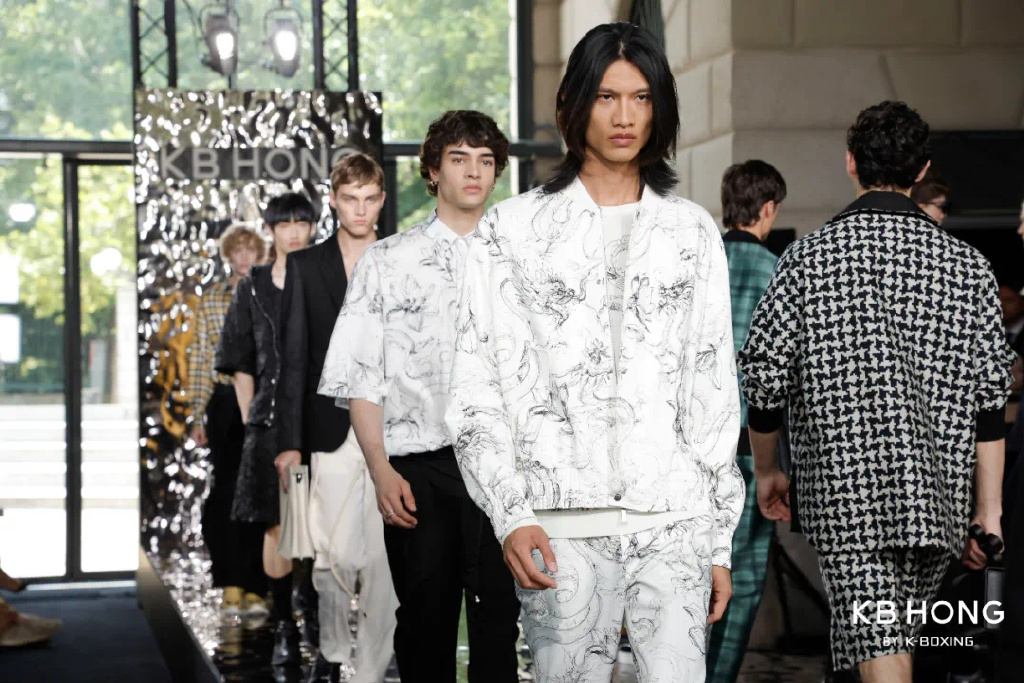 2023春夏男装时装周celine,2019年潮流男装穿搭