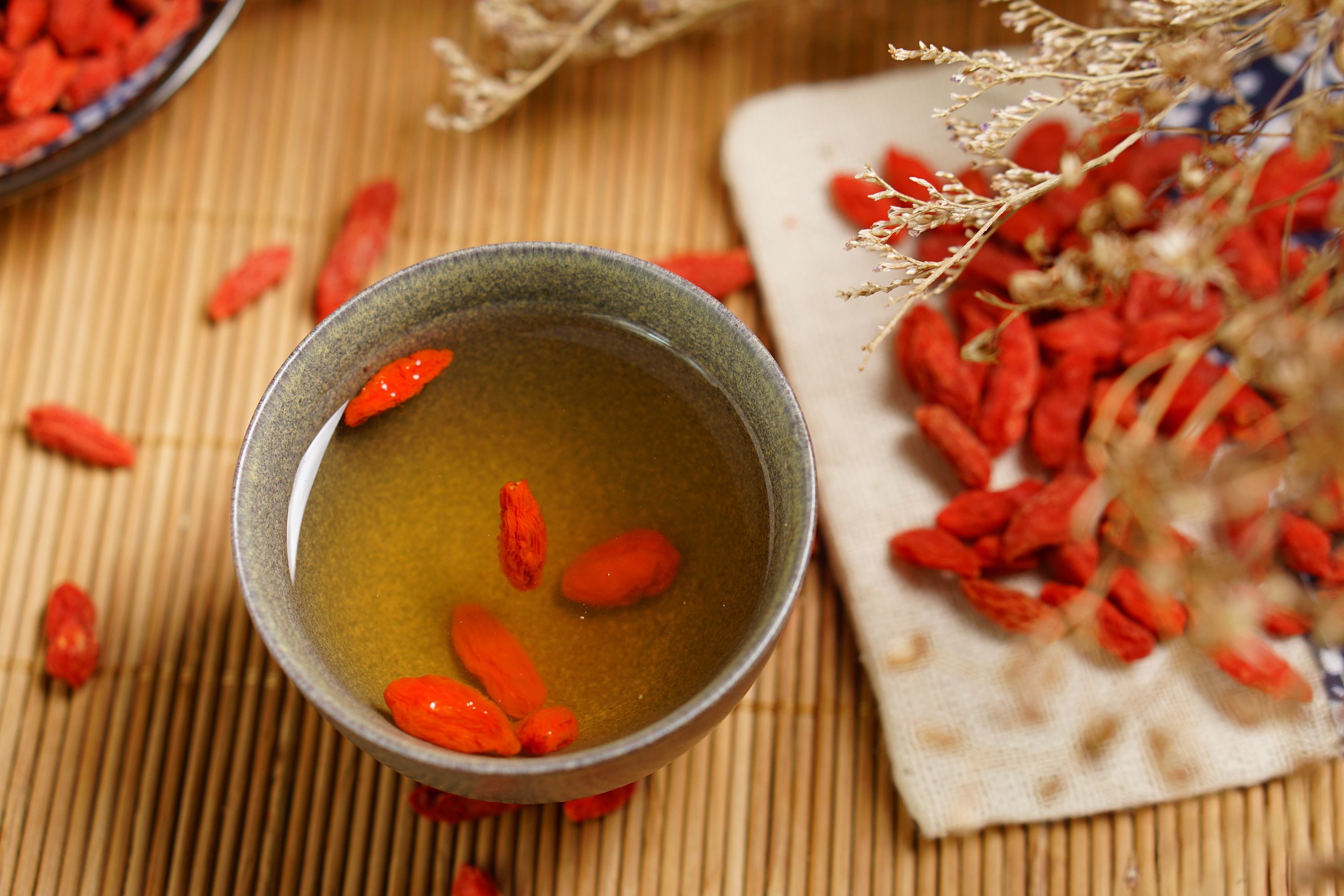 肝肾阴虚盗汗最好的药,午后潮热怎么回事肝肾阴虚