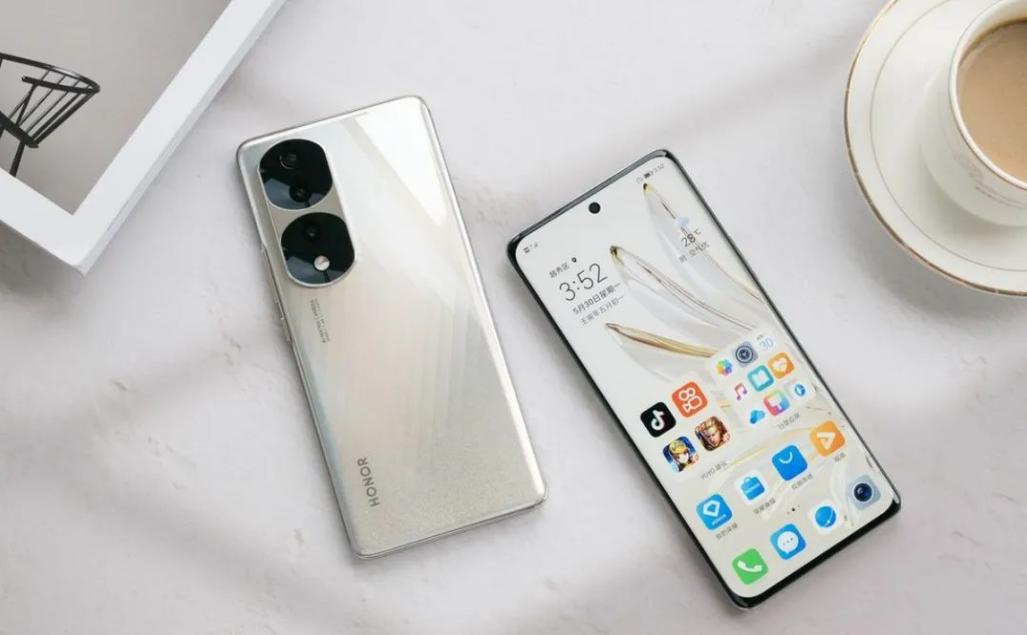 手机“没必要”买最贵的，这4款值得买，再用三五年无压力