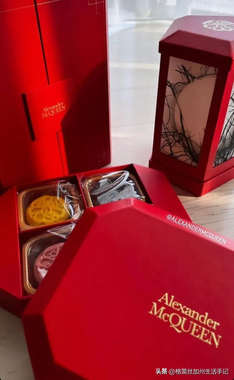 顶级奢侈品牌爱马仕香奈儿在中秋节给他们的VIP客户送什么礼物？