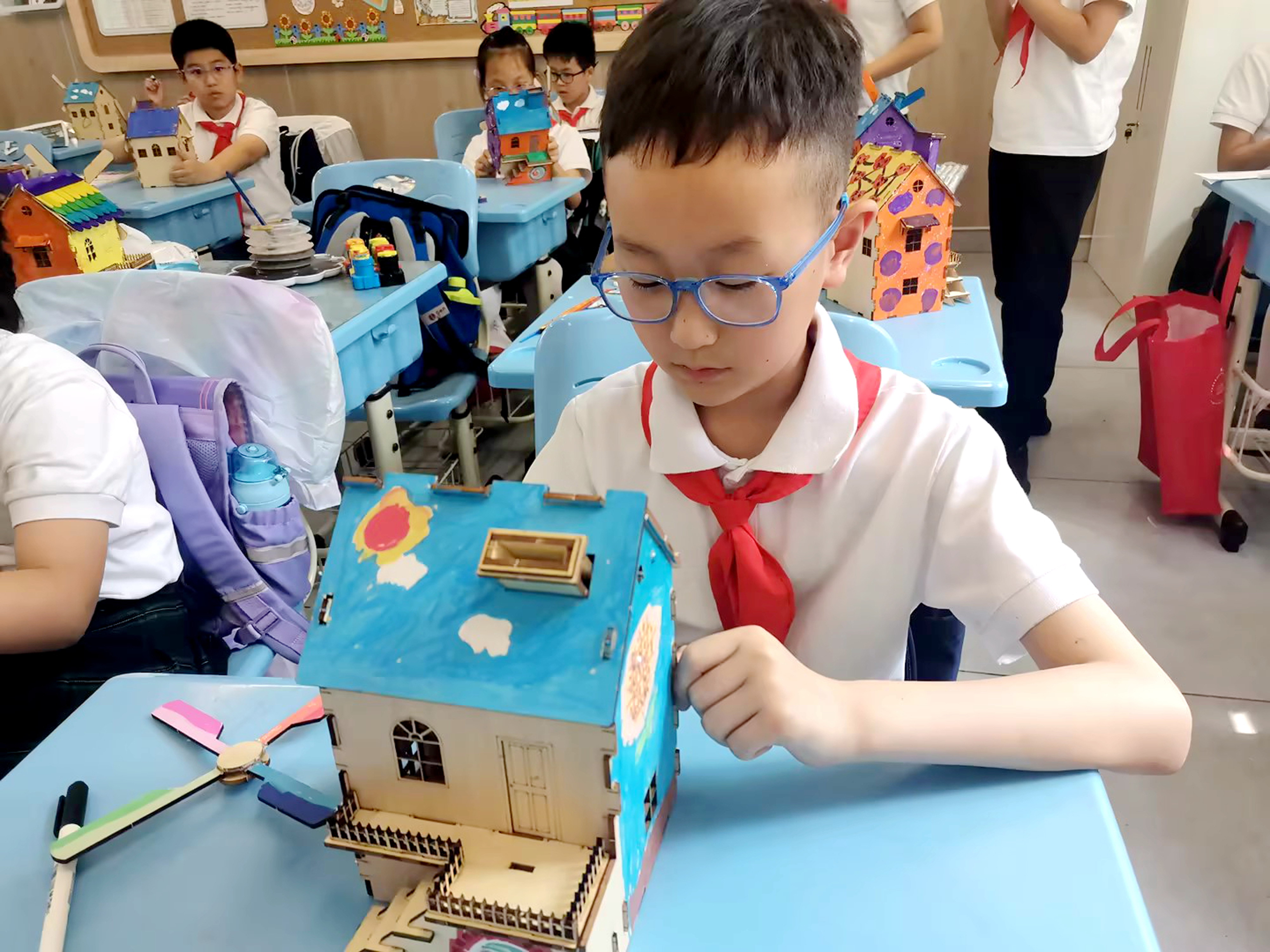 智创未来小学生科技节作品,苏州市劳动路实验小学