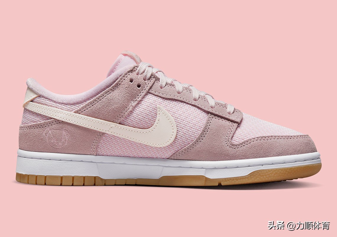 nike泰迪熊dunk,粉红色抱抱熊公仔