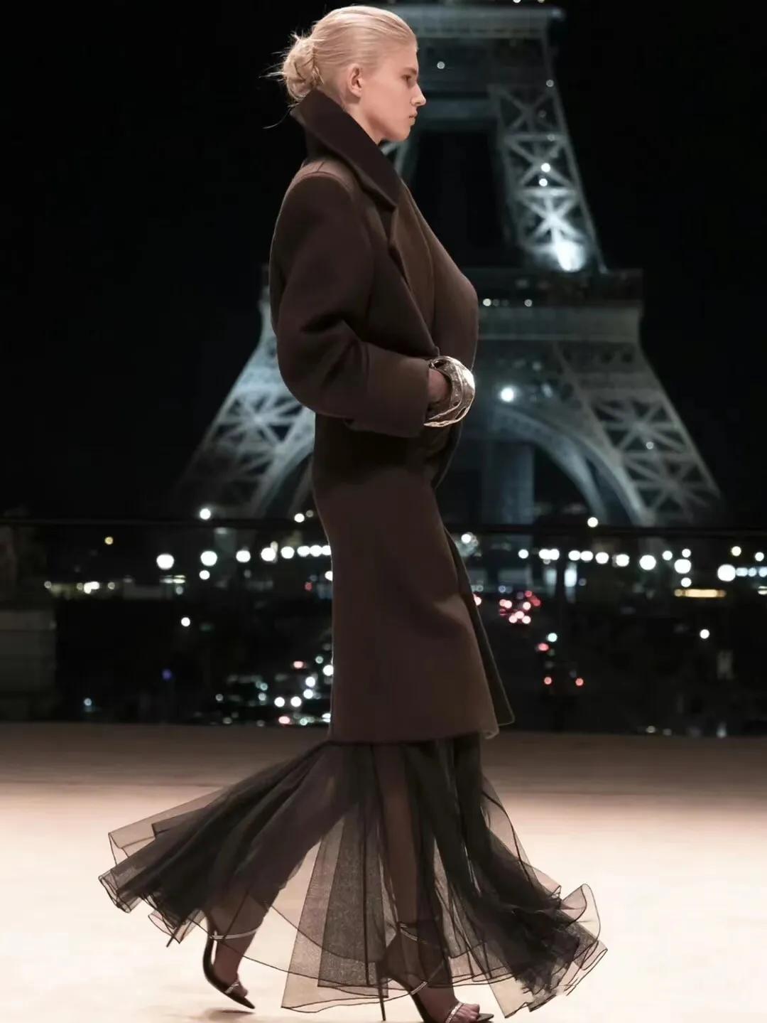 放荡不羁爱自由dj版,放纵不羁爱自由德语