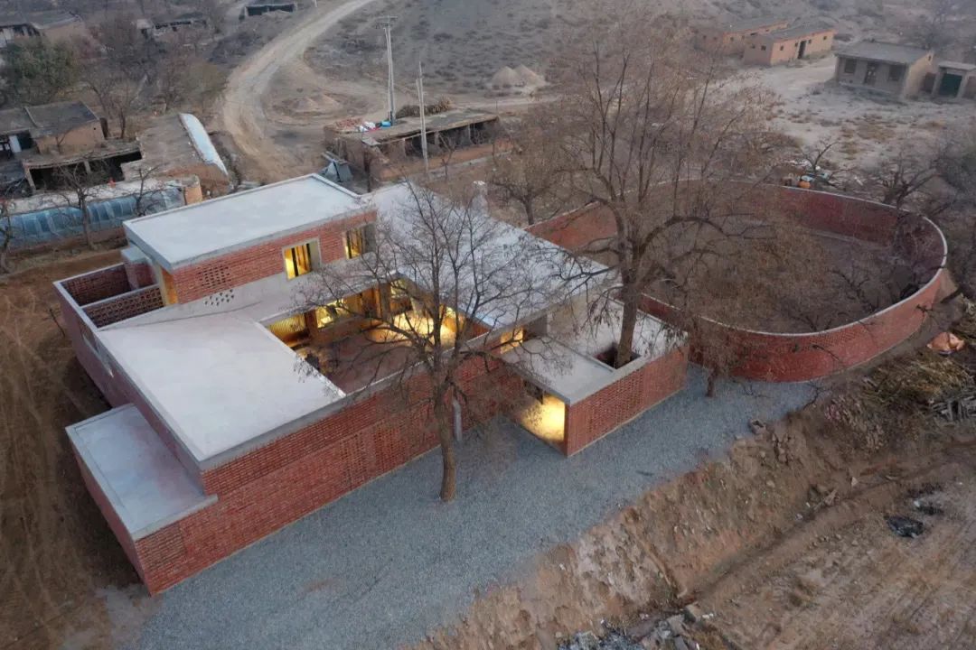 花100万改造农村老房子失败案例,花100万改造房子被网友骂