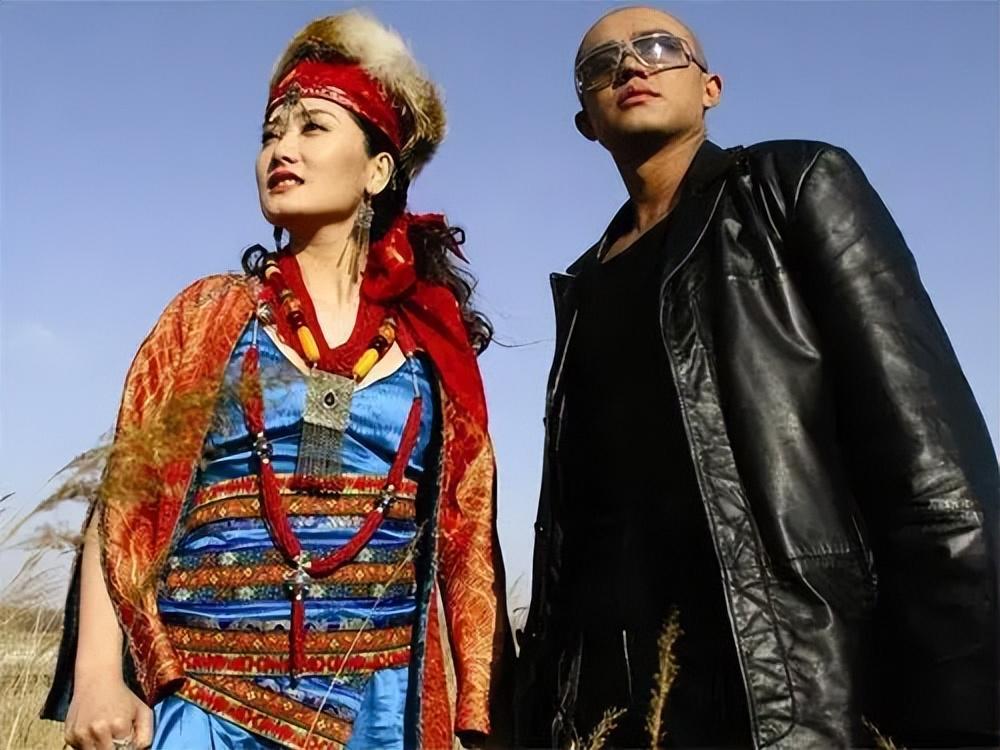 曾毅结婚玲花伤心大醉嚎啕大哭,曾毅结婚玲花