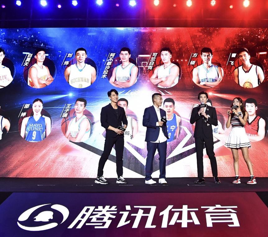 新任电台一姐战胜董卿李红,央视一姐颜值不输董卿李红