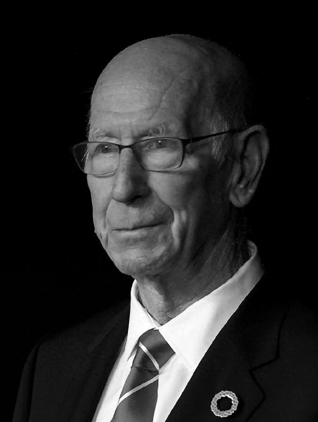 永别马拉多纳,足坛最伟大的10名英格兰球员