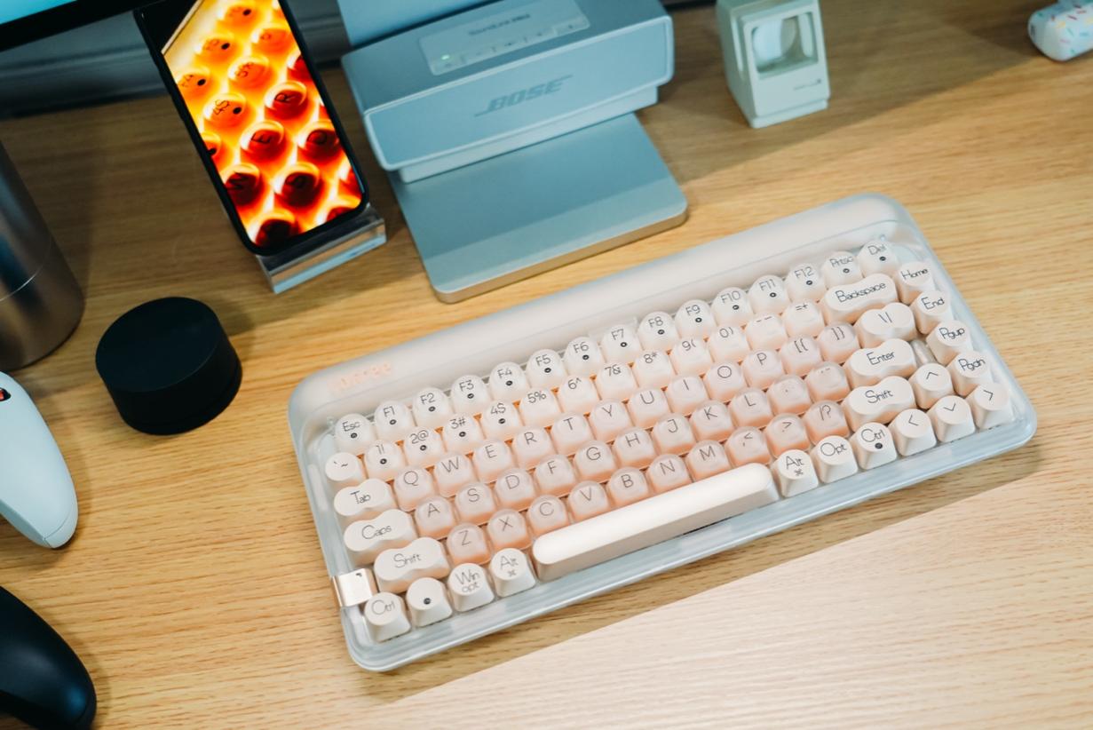 洛斐键盘粉底液拔草,洛斐机械键盘粉底