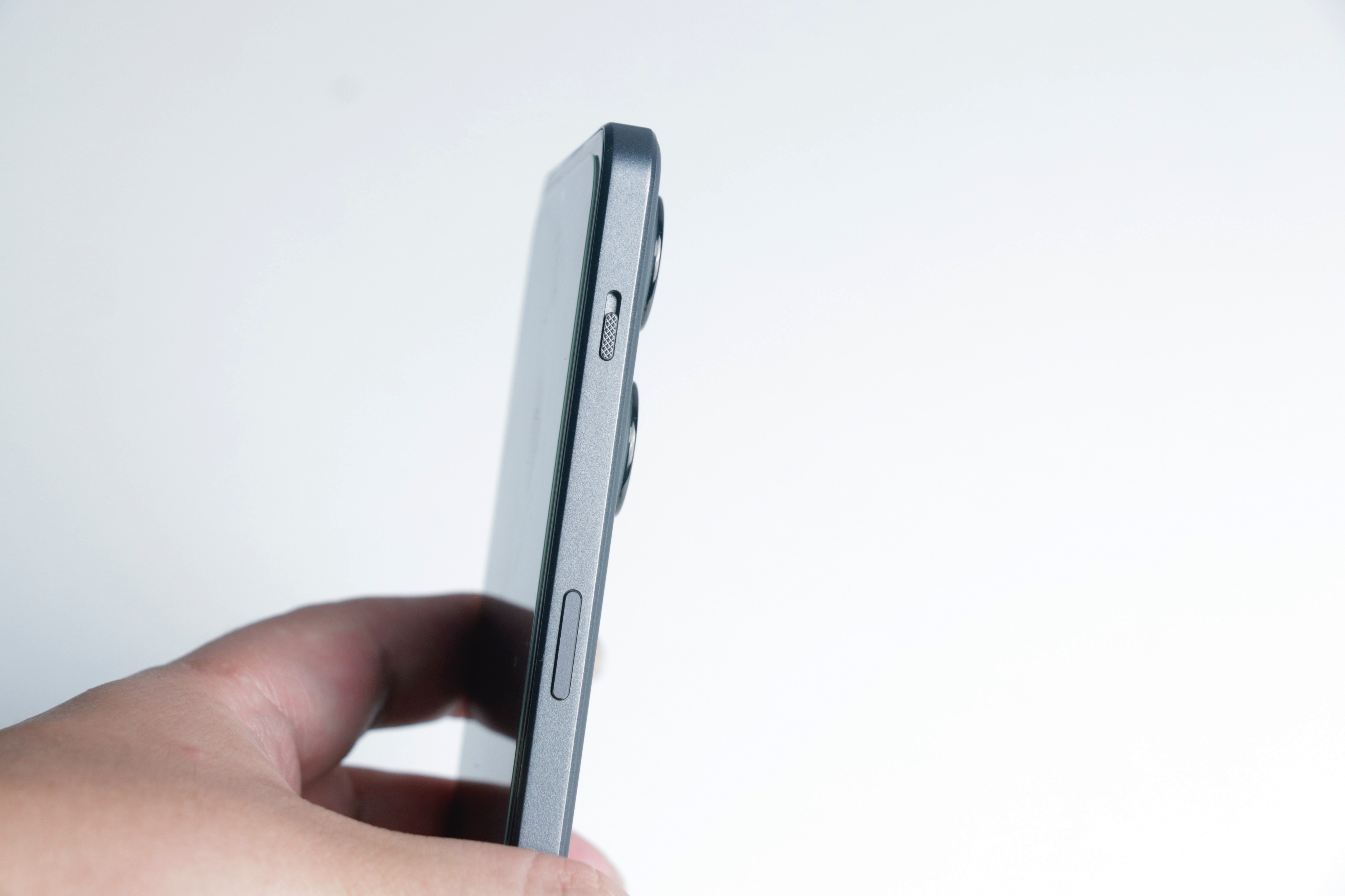 一加ace2v和苹果xr哪个好,从苹果xr换到14plus