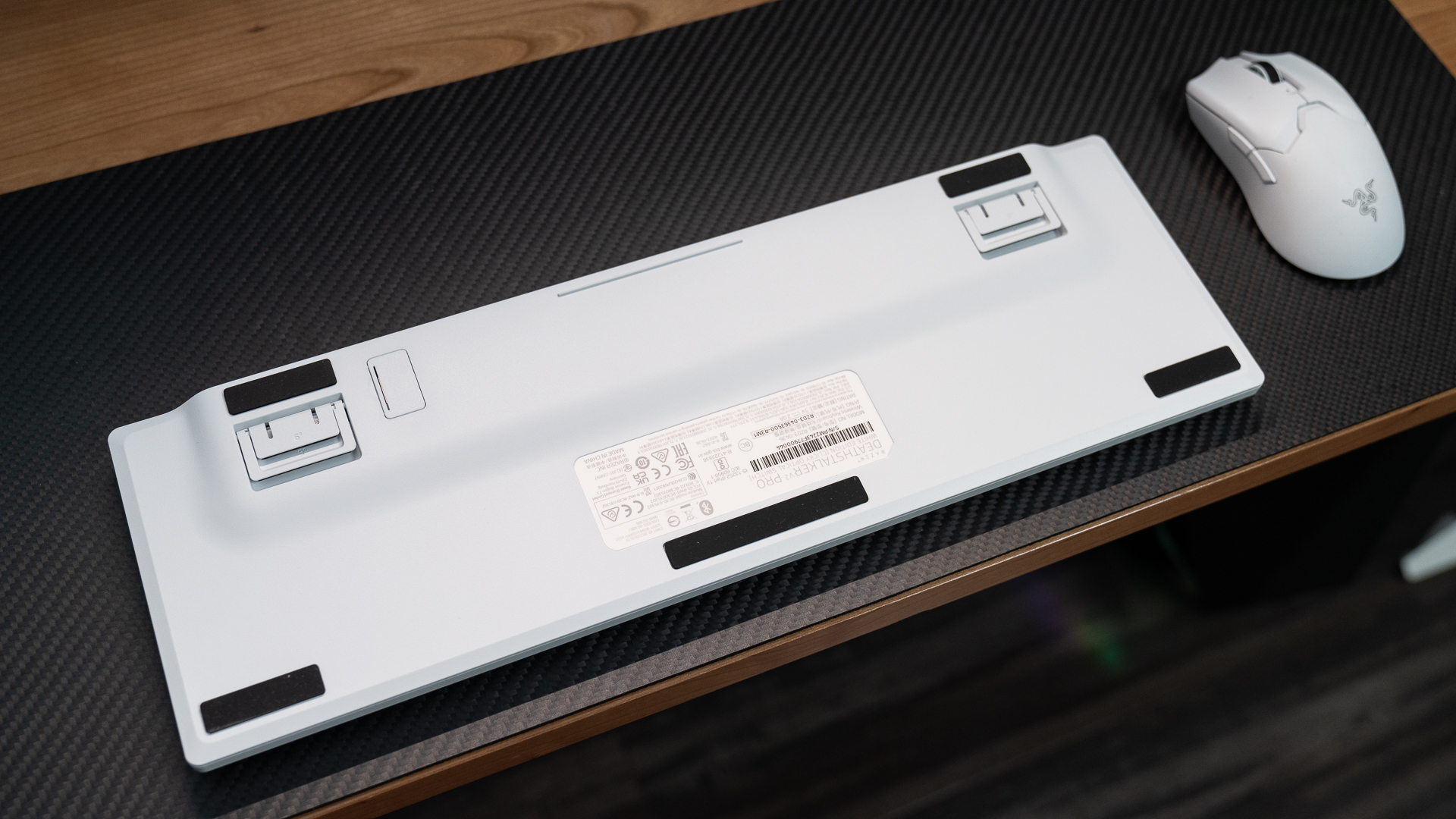 雷蛇v2键盘金蝎,雷蛇噬魂金蝎v2键盘的缺陷有哪些