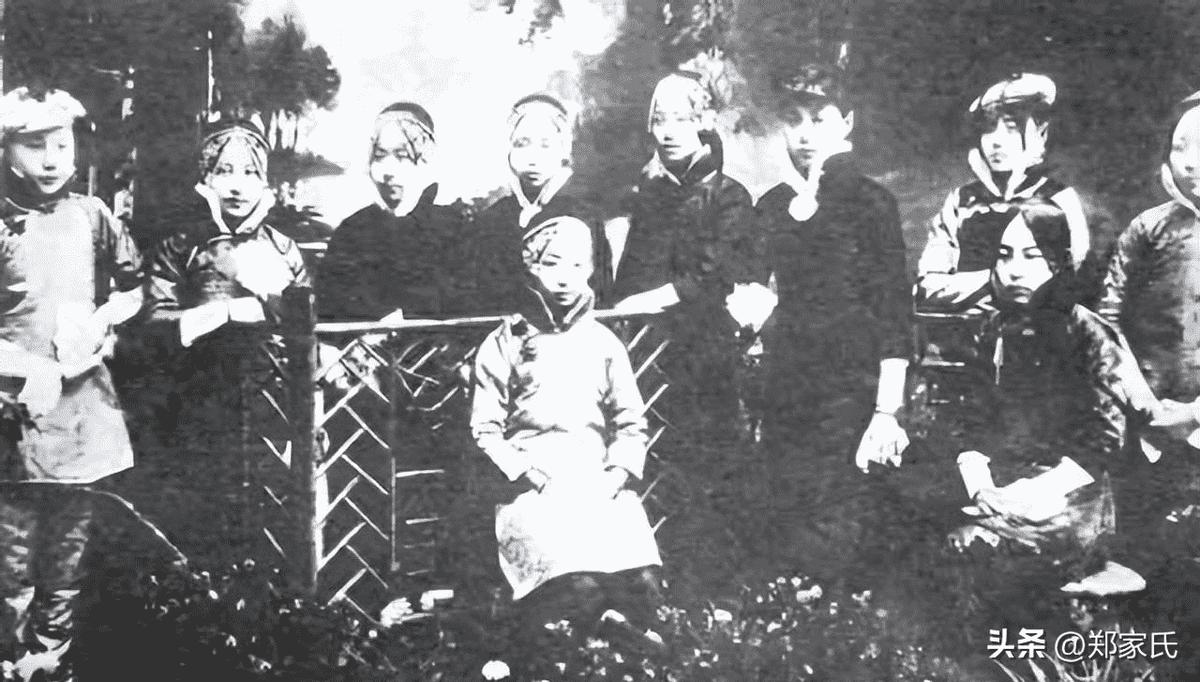 【晚清*楼青**风情】*楼青**女丰乳肥臀，媚态撩人，魅力无限！