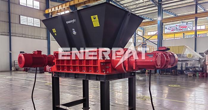 服装厂边角布料破碎怎么分拣,服装厂裁剪下来的碎布怎么办