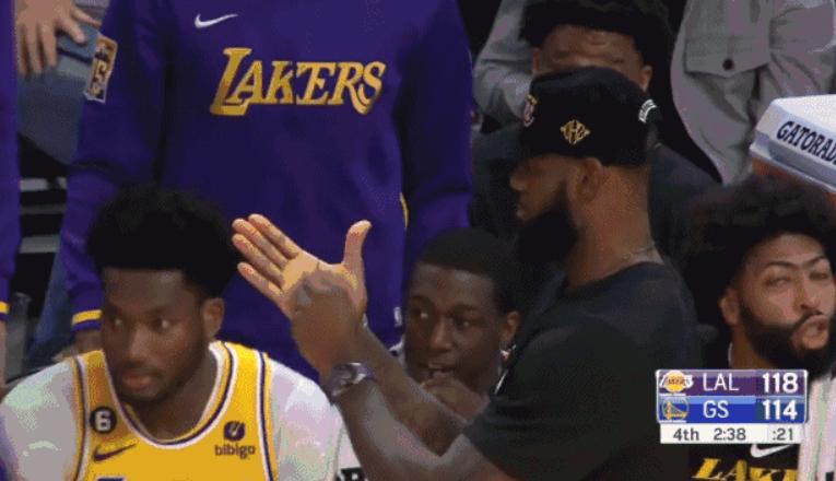 签下他吧,这个送过外卖看过墓地的小子