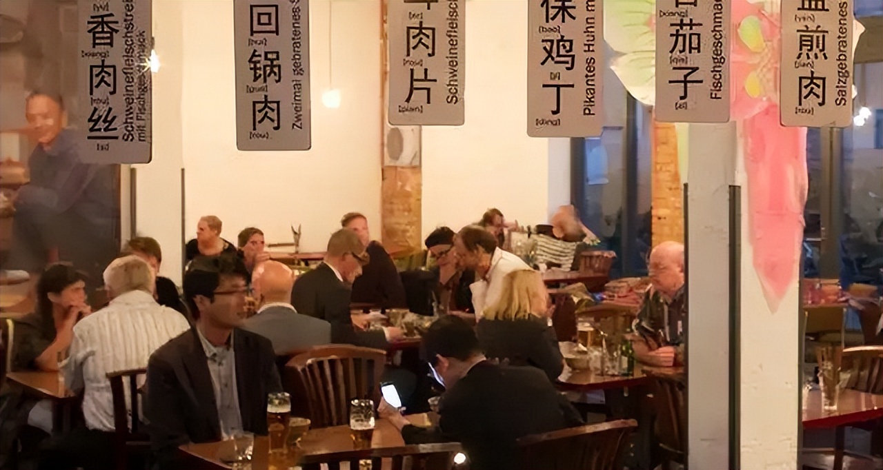 广西男子外出打工20年流落街头,四川小伙在外务工多年