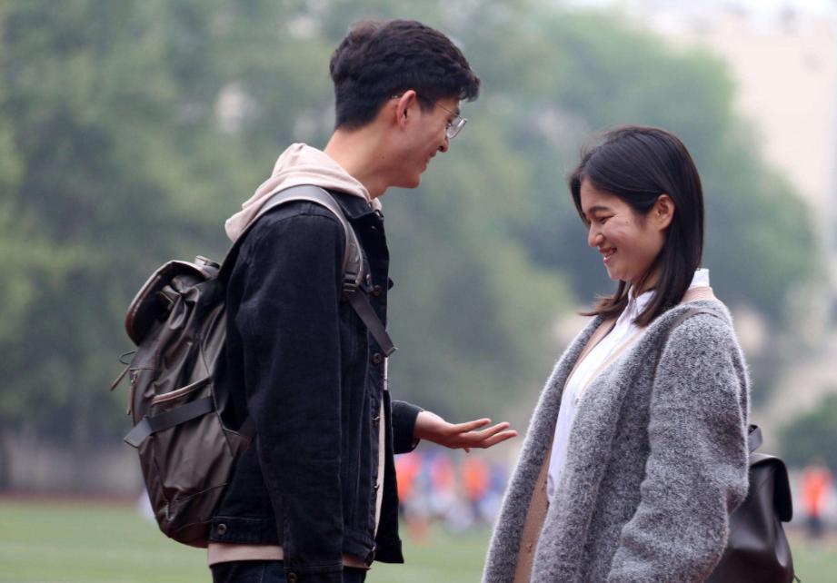 男生理想女友身高排行榜,男生眼中最佳女友身高是多少