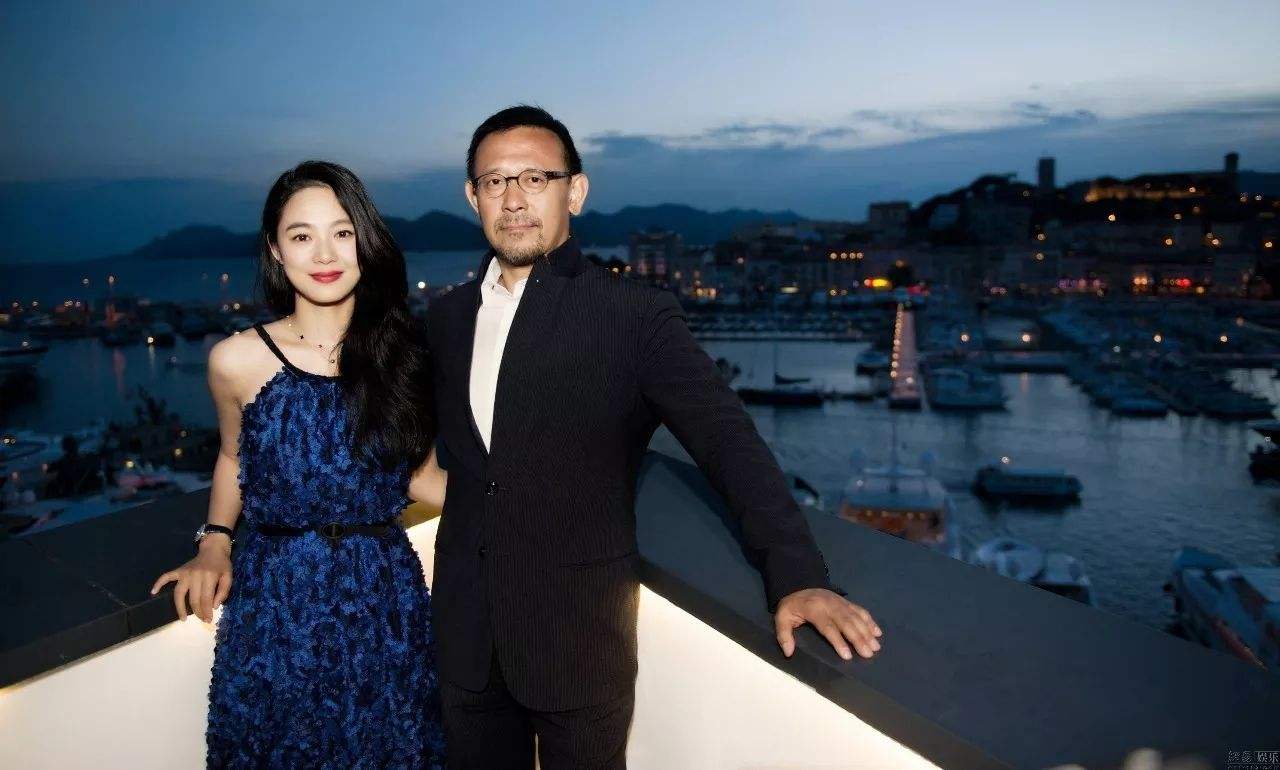 姜文刘晓庆婚姻状况,姜文与刘晓庆分手后同台