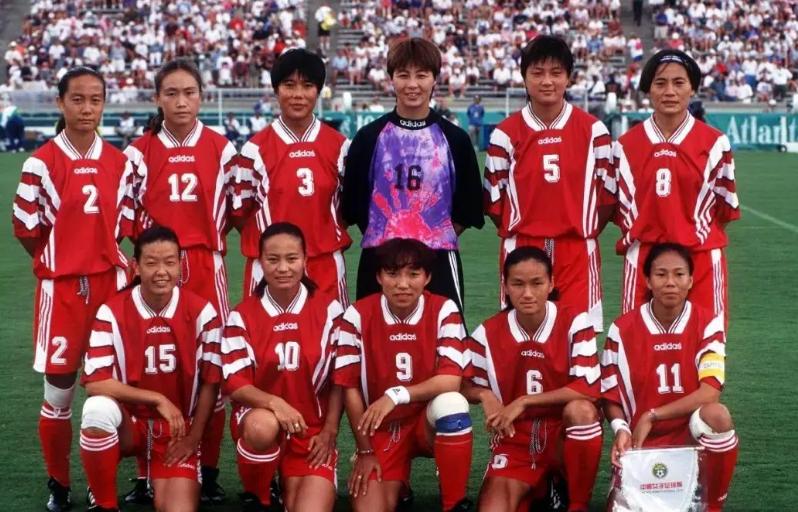 刘爱玲在世界女足中的影响力,老女足刘爱玲放到现在是什么水平