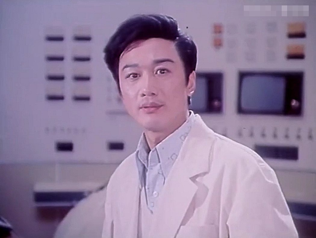 珊瑚岛上的死光完整版,珊瑚岛上的死光完整视频