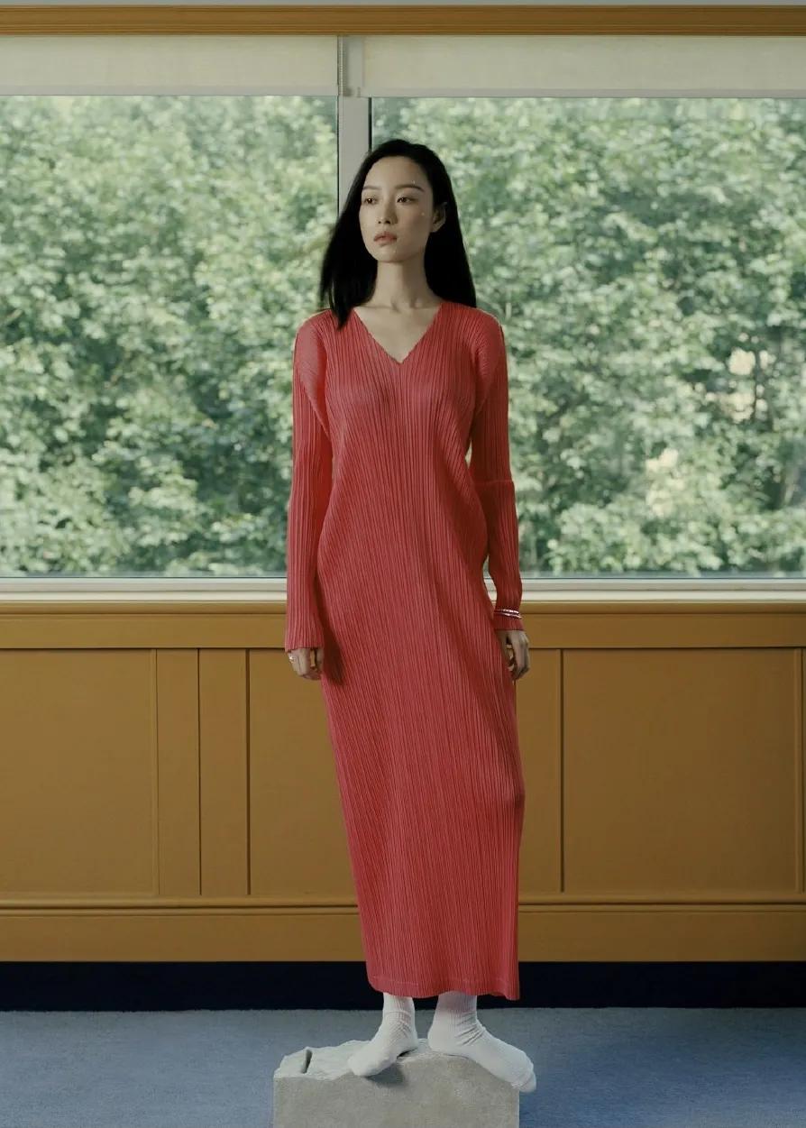 倪妮和张小斐脸型,倪妮和张小斐谁更好看