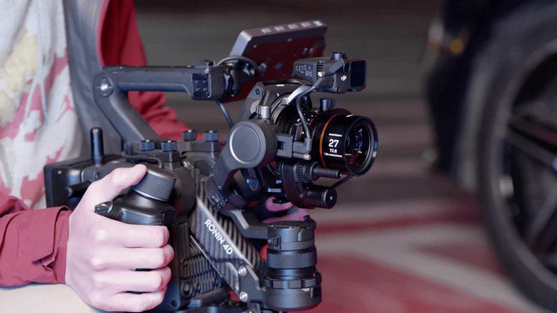 小巧便携1.5X变宽镜头，如何带来电影感？老蛙Nanomorph系列测评