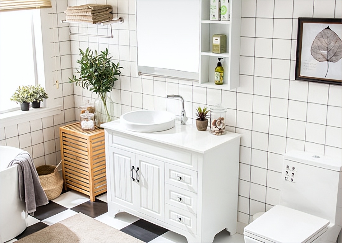 如何选购金牌浴室柜,选购浴室柜物超所值