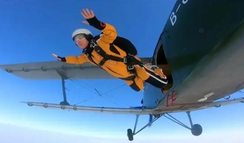 飞机空难死亡率为什么是99%,飞机空难事件幸存者是如何逃生的