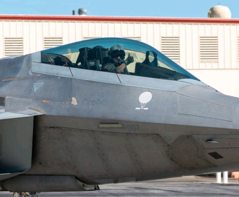 一场防空闹剧，为何只有F22A出场，F15与F35都干什么去了？