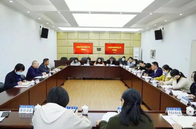 公务员中这6个单位最吃香,公务员的十个好专业