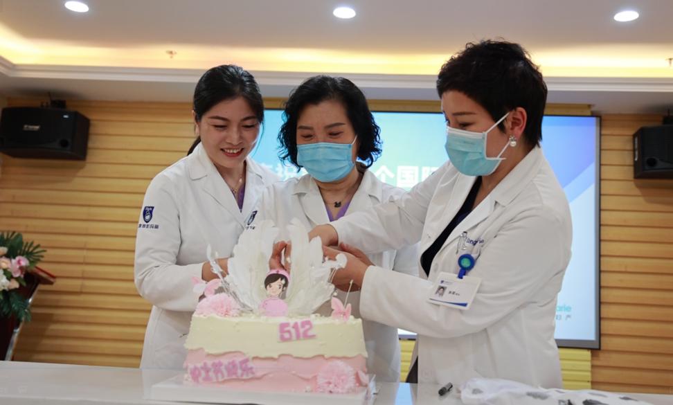 天津坤如玛丽妇产医院：5.12国际护士节@人间最美的天使谢谢你