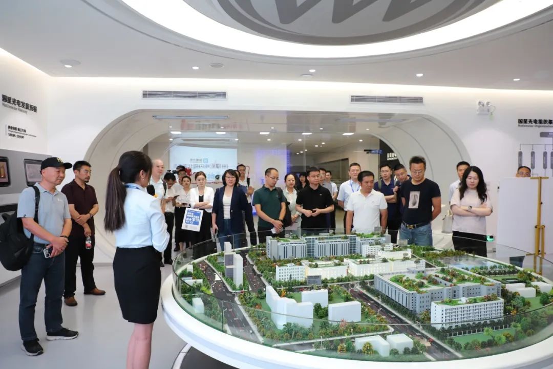 行业走下坡路了怎么办,照明行业数字化转型