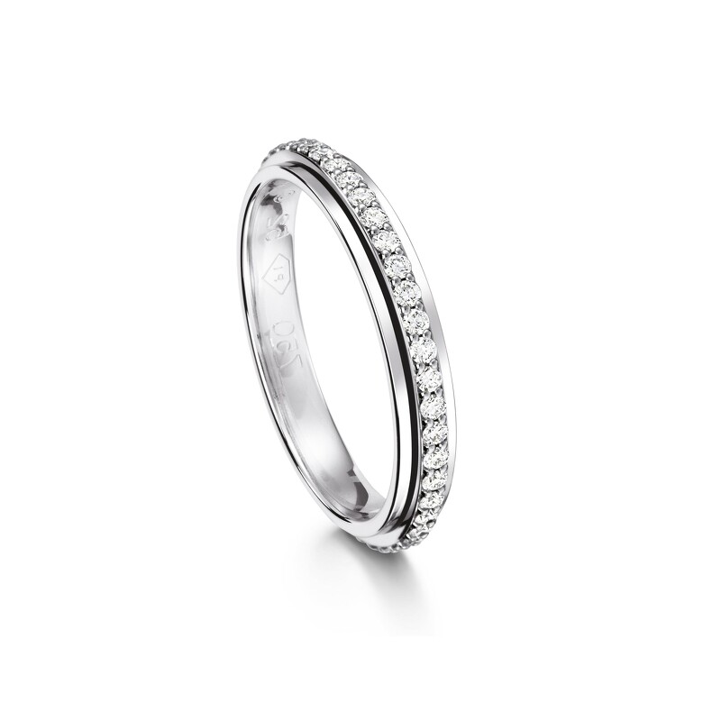 卡地亚对戒和tiffany对戒哪个好,买卡地亚戒指还是钻戒