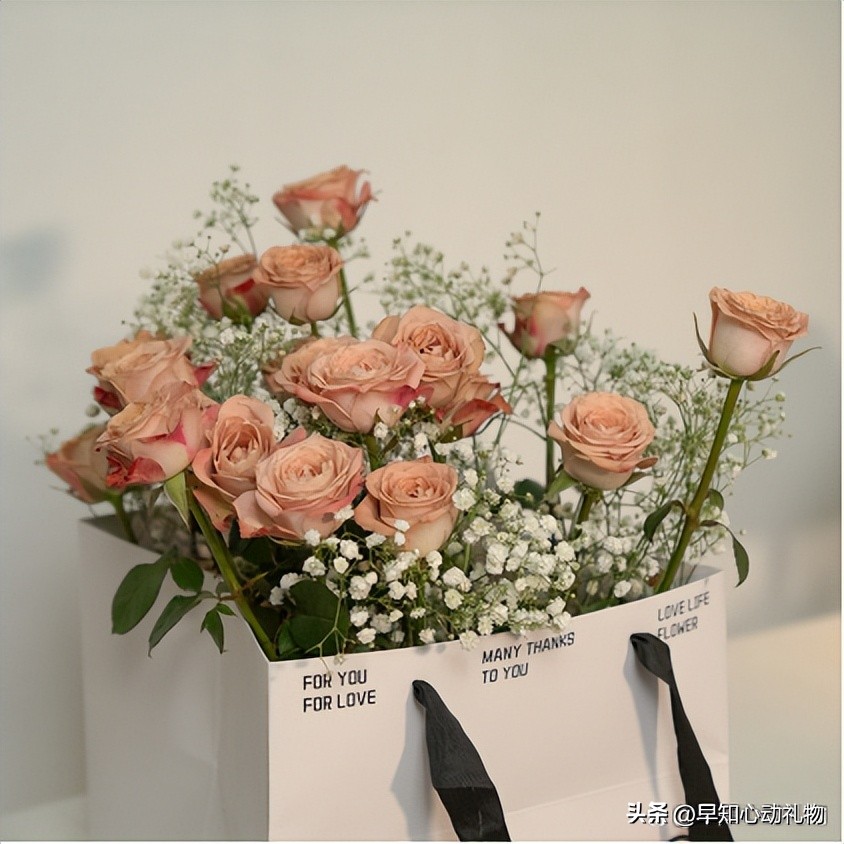 不懂女生喜欢什么送什么礼物好,女人喜欢什么礼物最有意义