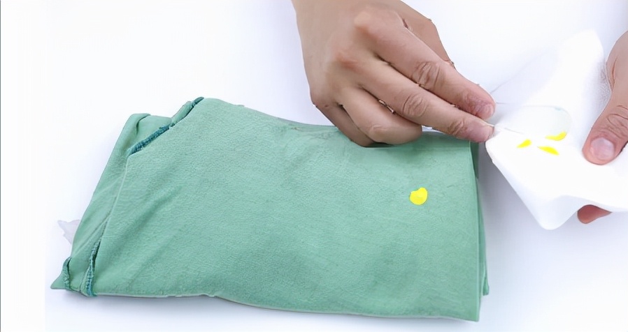 如何去除衣服油漆污渍,怎样去除衣服上的油漆污渍