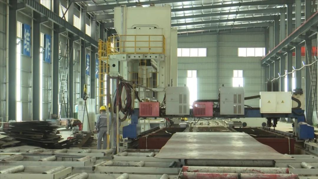 三举措抓实疫情防控,三提三效筑牢疫情防线