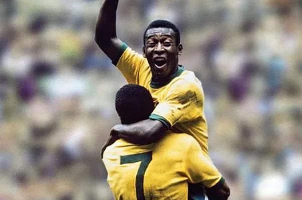 我为足球狂教学过程,我为足球而痴狂作文