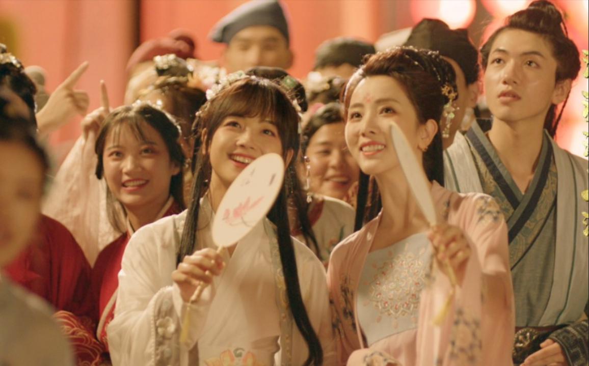 90后漂亮主持人,90岁最漂亮的主持人