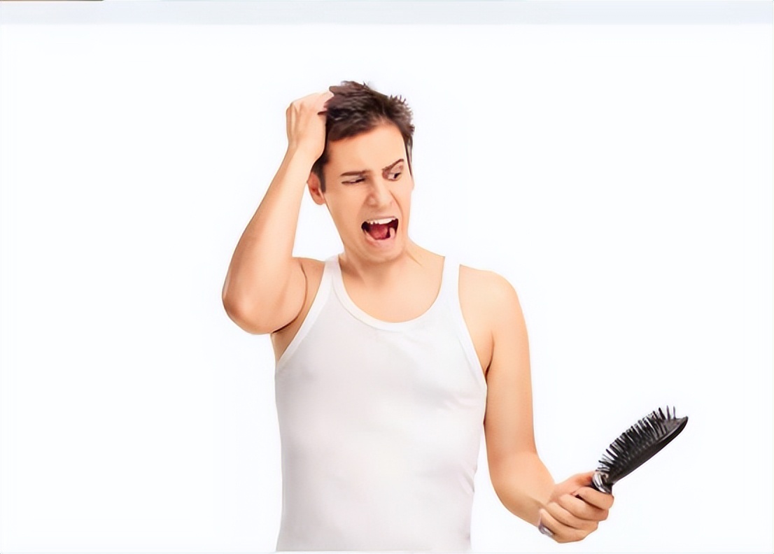 当代秃头青年的脱发自救精品指南,脱发快秃头了怎么办