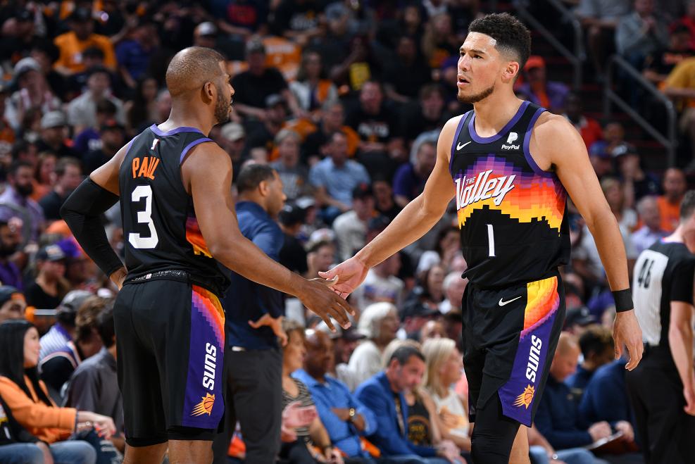 布克助攻艾顿最新视频,太阳队布克保罗艾顿三巨头