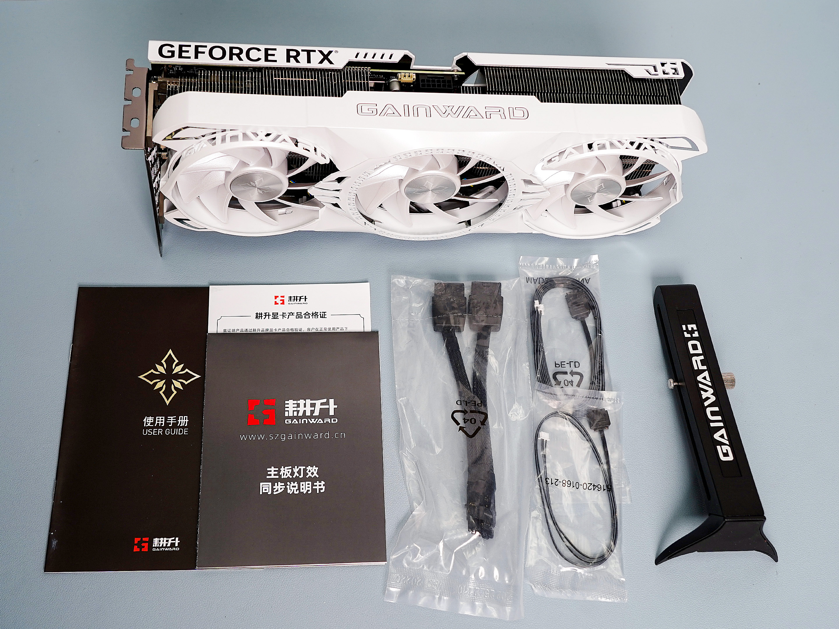 最新装机方式：背插式体验，I7+B760+RTX4070Ti攒台白白的主机