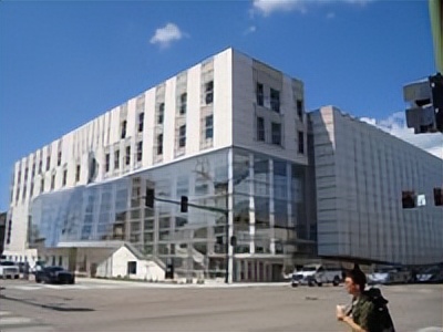 爱荷华大学医院,爱荷华大学医学院排名